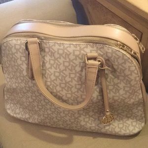 DKNY nude purse